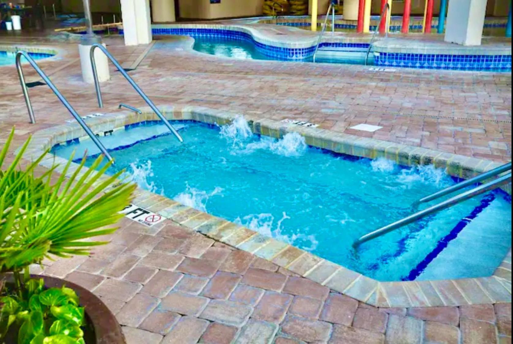 New ! Unique Oceanfront Condo At Ocean Reef Resort-Free Parking - Amazing Pools 미를 비치 외부 사진